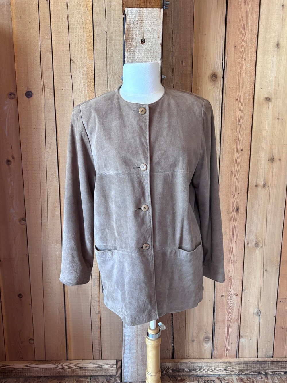 Women's Vintage Genuine Suede Button-Front Jacket in Taupe